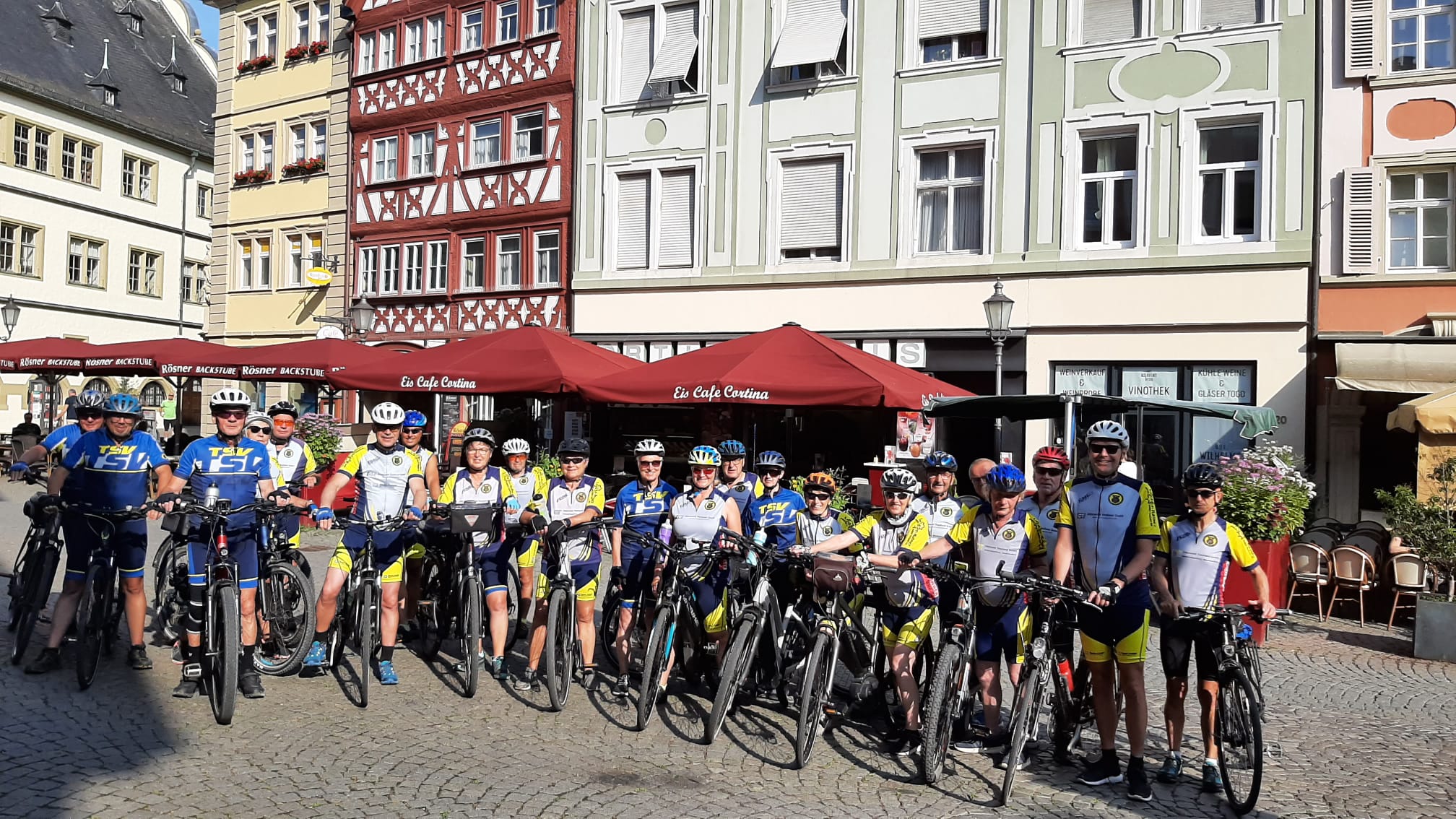 22 TSV-Radler/Innen on Tour