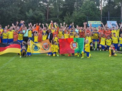 F-JUNIORENSPIELTAG, TSV HÖPFINGEN ALLSTARS – AD TARRIO (PORTUGAL), JAHRESABSCHLUßFEIER